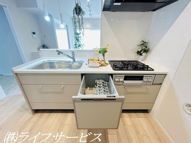 家事の時短にうれしい食器洗浄乾燥機