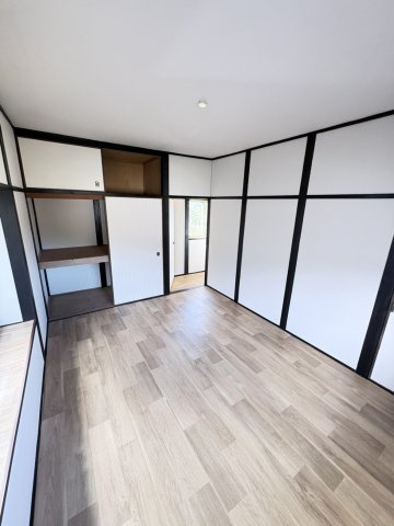 【東広島市黒瀬町市飯田の洋室】