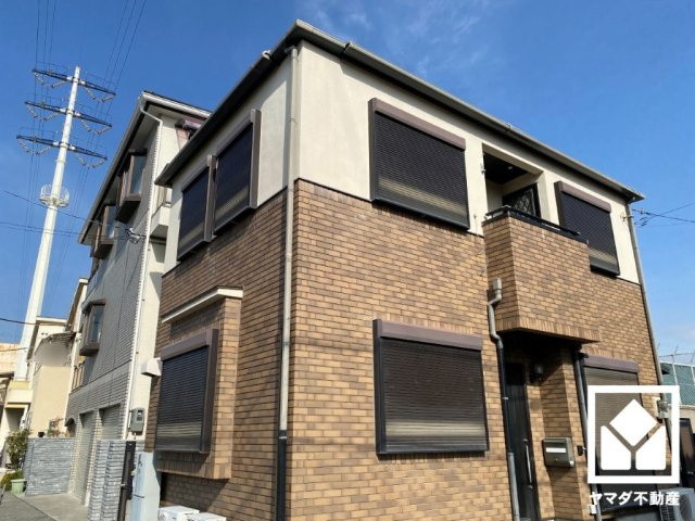 追加350万円（税別）にてリフォーム工事も相談可能です。水回り4点新調、全室クロス貼替、和室襖新調、畳表替え等。詳細は弊社スタッフまでお気軽にお問い合わせください。