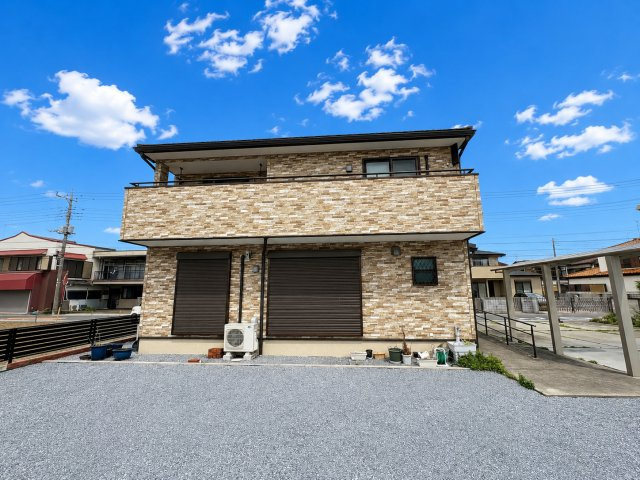 教育・商業施設が整った暮らしやすい住環境です。