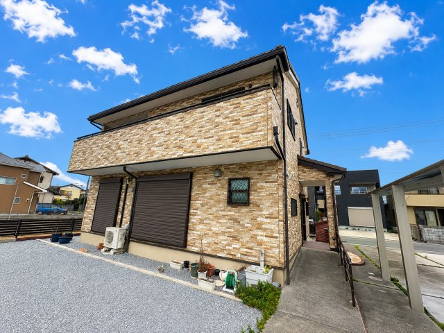 富士住建施工の注文住宅！厳選された大工によるハイグレード仕様、TV付き1.5坪ユニットバス！