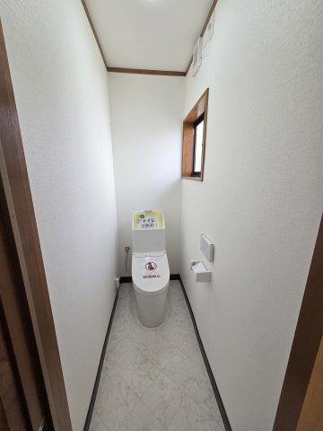 トイレも新品交換済みです！