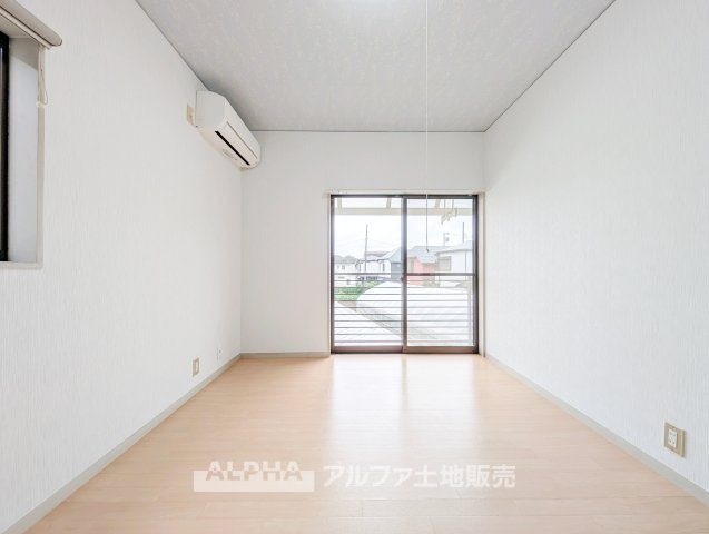 【smart　room】　◆機能性を備えた空間◆シンプルな形状で家具配置がしやすく、生活スタイルに合わせた使い方が可能。日常に取り入れやすい洋室です。