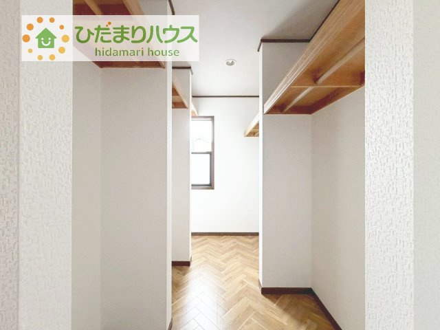 各居室にはしっかりと収納を完備！