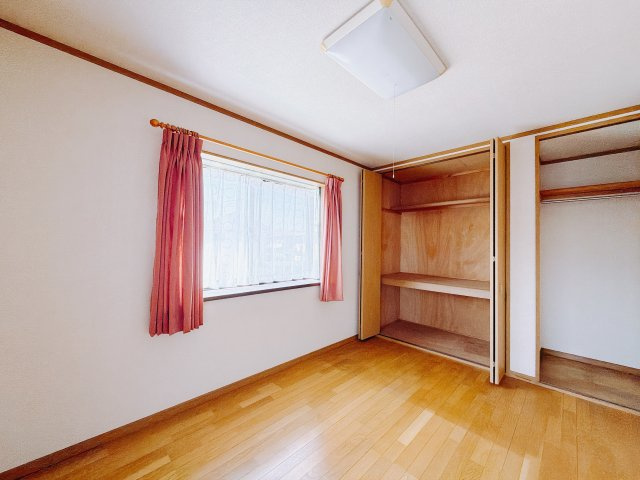 ■2階洋室｜子供部屋のメリットは「自立心を養うことができる」「自分で整理整頓できるようになる」そして、お子様が成長した際には「プライバシーを確保できる」といい事だらけ♪
