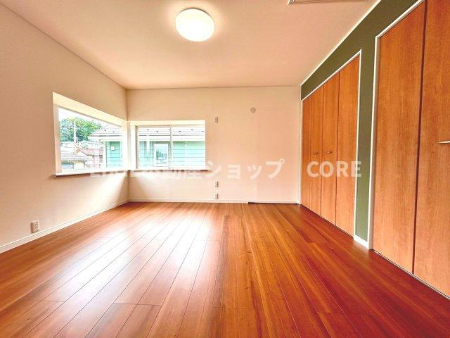 空間演出に拘り整然とセンス良く纏められた室内は空間でなければなりません。