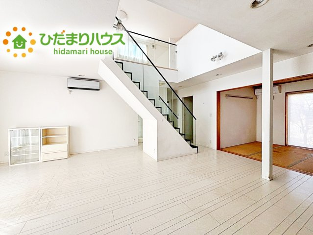 ホワイトを基調としたLDKは、明るく上品な心地よさを演出してくれます。空間に広がりをもたらし、より一層広く感じさせてくれます。
