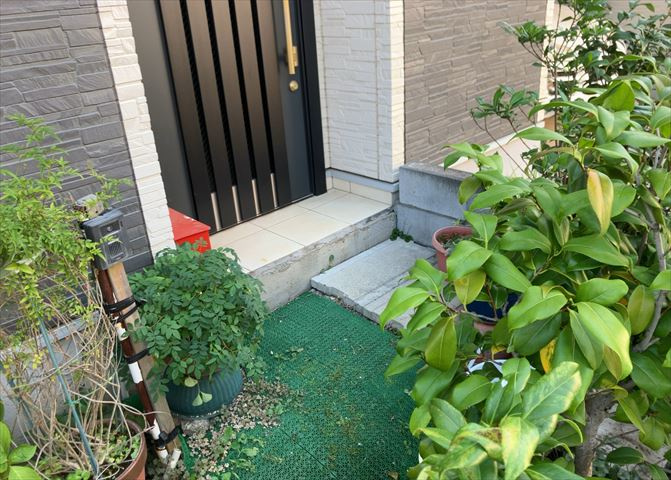 省エネ給湯器とは従来型の給湯器より熱効率が高く、少ない燃料でたくさんのお湯を沸かすことが出来る高効率な給湯器のことを指します。また、省エネ給湯器には種類があり、利便性や効果なども様々です。　
