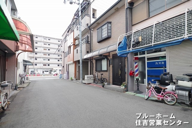 別角度からの前面道路です！
