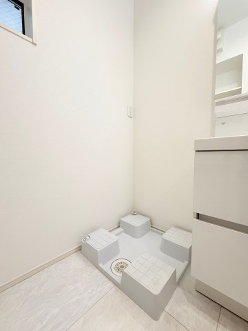 【室内洗濯機置き場】