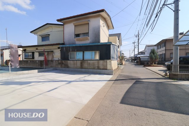 【前面道路】周辺環境は大切な要素。道幅や駐車など、ご確認ください。