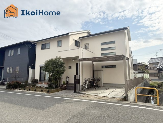 ●年中無休：当日予約可●駐車場は2台可能です！バイクや自転車を置くスペースもございます！