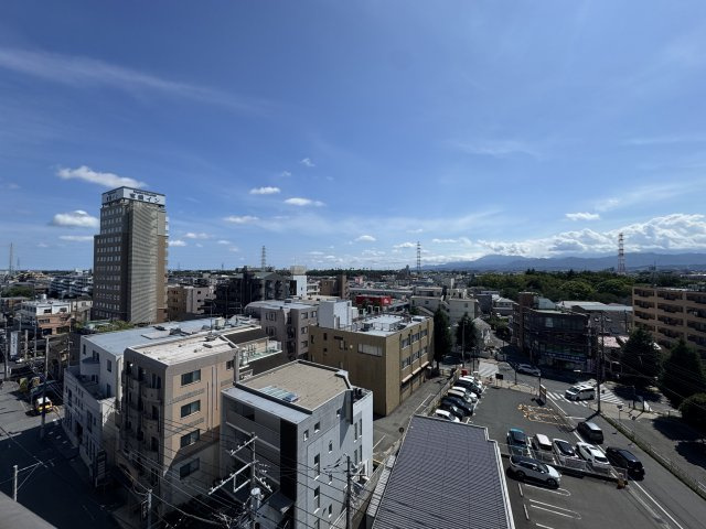 南側には遮る物も無く、大山、丹沢の山々が望めます。