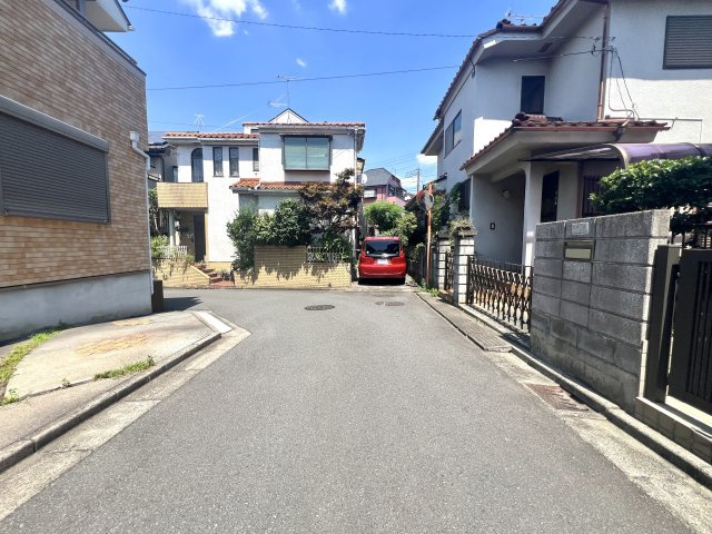 前面道路はこのような感じです。