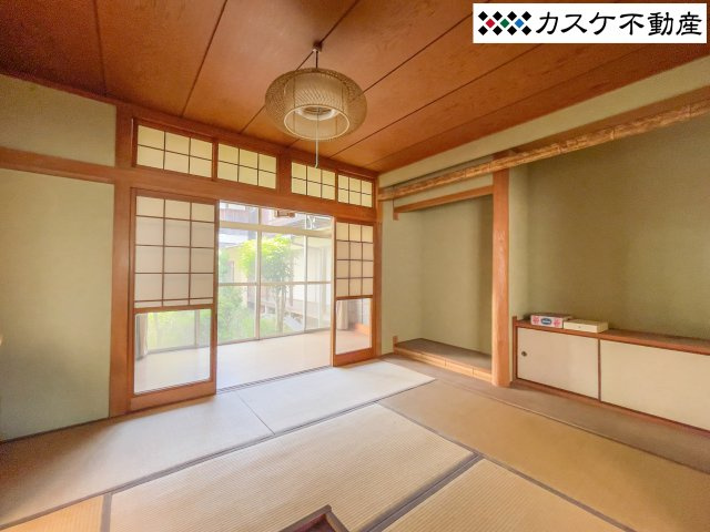 床の間付きの1階和室です。