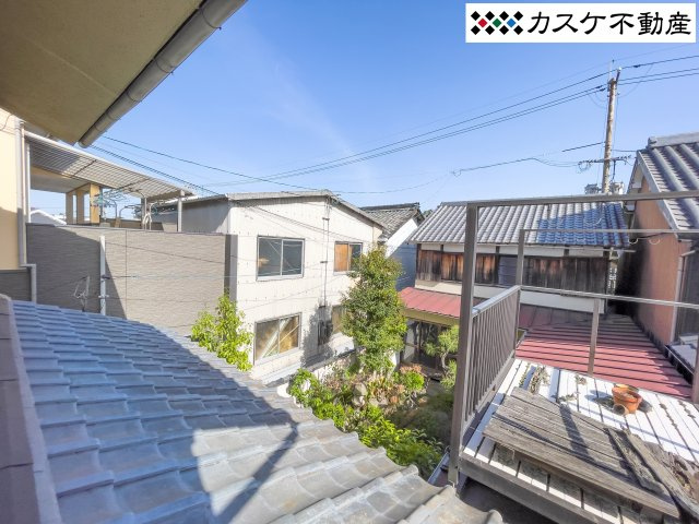 二階からも中庭を臨むことができます。