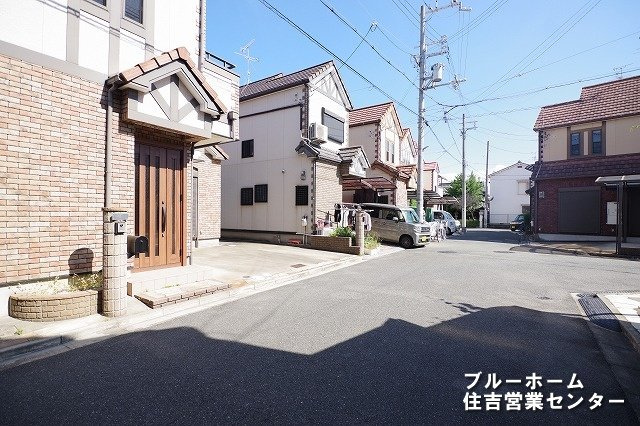 ■前面道路幅員：5.7ｍ　■接道部分：約9ｍ