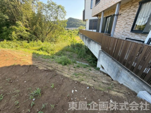 自然に囲まれた開放感あふれるロケーション