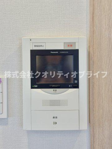 TVモニター付きインターホンで来訪者の顔を確認できます
