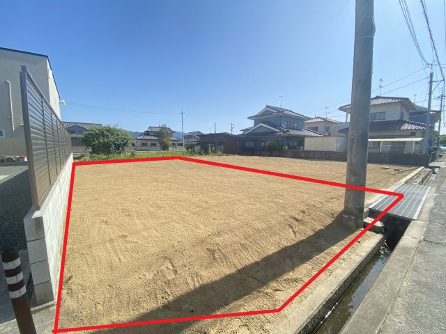 外観：334000229172