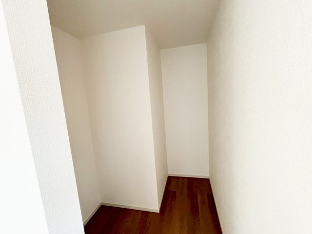ウォークインクローゼットなど収納も豊富です