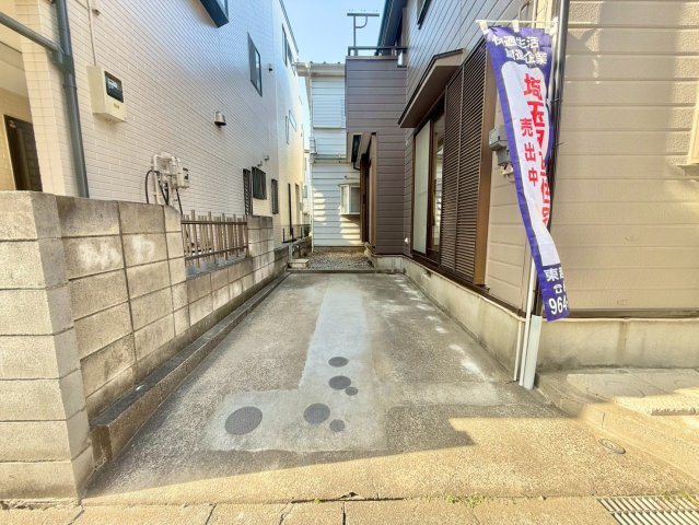 全居室に収納がある3LDK・WIC！広々18帖のリビング！キッチン・洗面・浴室がワンフロアにまとまり、家事がスムーズにこなせる間取りです。2026年1月リフォーム！南東向きで陽当り良好です！