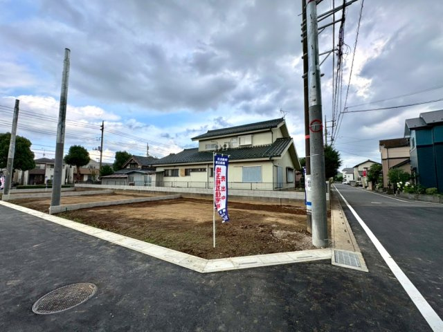 ■J区画　■自由設計で理想の住まいを実現できる注文住宅用地！　■現地と合わせて当社施工現場のご見学も可能です！