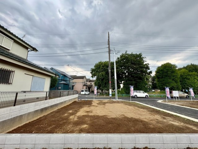 ■J区画　■自由設計で理想の住まいを実現できる注文住宅用地！　■現地と合わせて当社施工現場のご見学も可能です！