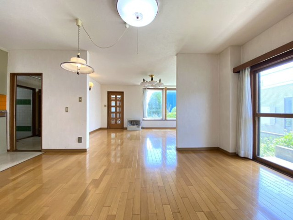 【江別市幸町の居間】