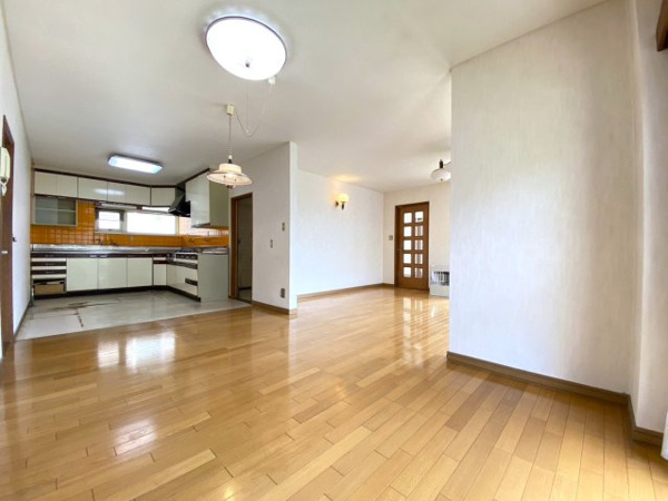 【江別市幸町の居間】