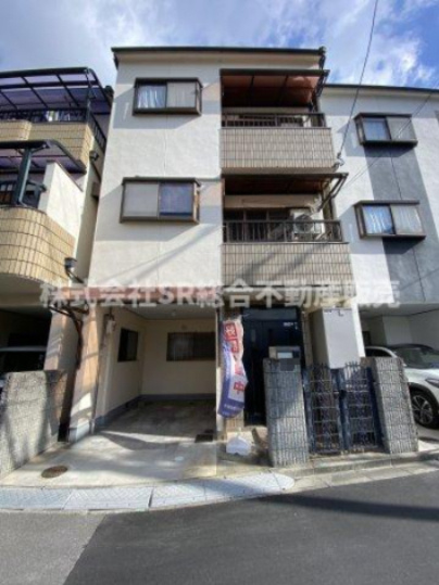 外観：327002256657