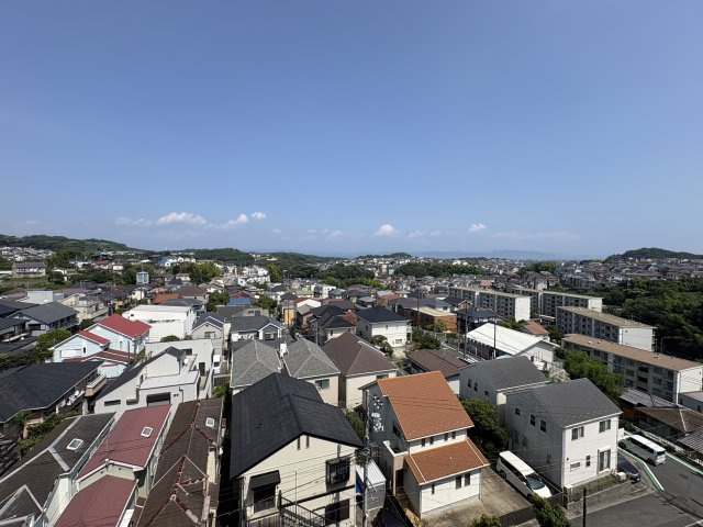 バルコニーからの眺望になります。