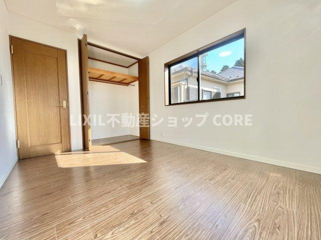 全居室に収納を完備しておりますので、居室の全空間を有効活用出来ます。　