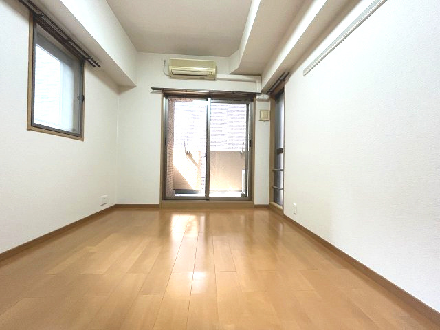 洋室6.2帖　ご都合のよろしい日時に現地をご案内させて頂きます！是非、お問い合わせお待ちしております!!