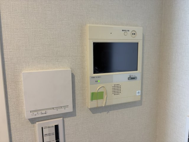 モニター付きインターフォンと床暖房