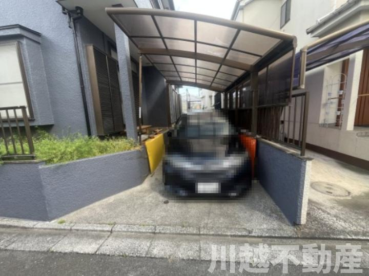 雨の日でも乗り降りがラクな屋根付きカーポート