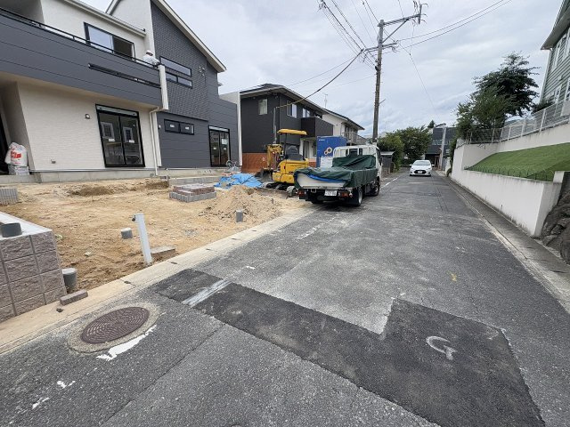 現地写真。前面道路です。