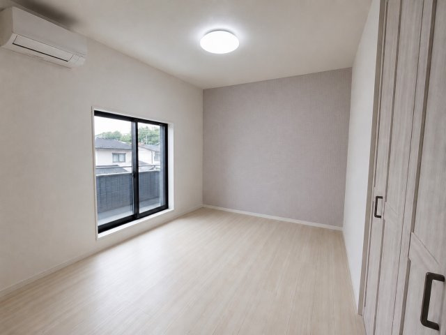 ※実際は居住中のため、AI加工で物を削除しております。現況優先でお願いします。