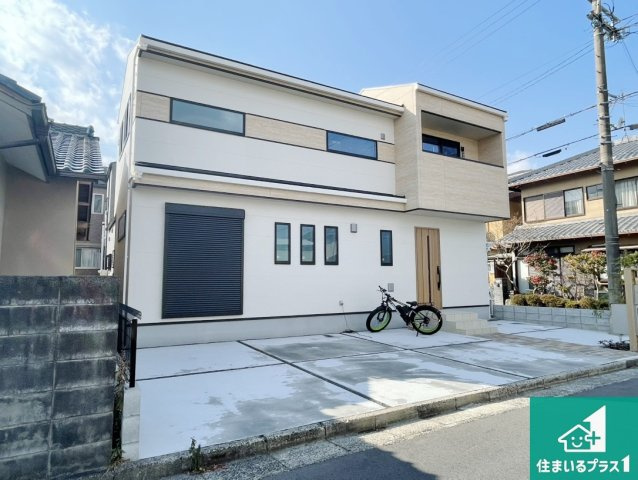 外観：325000120572