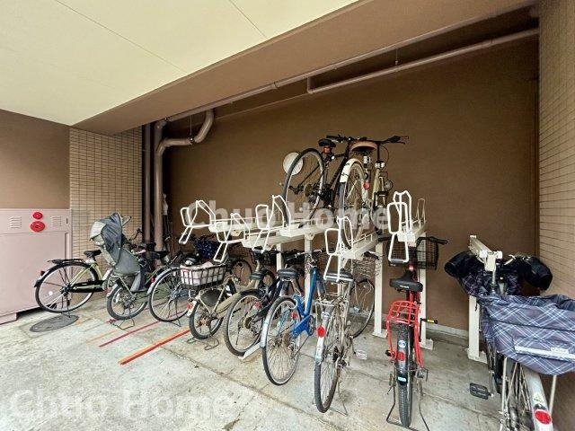 【自転車置き場】最新の空き状況や費用などの詳細は担当スタッフまでお問い合わせください。