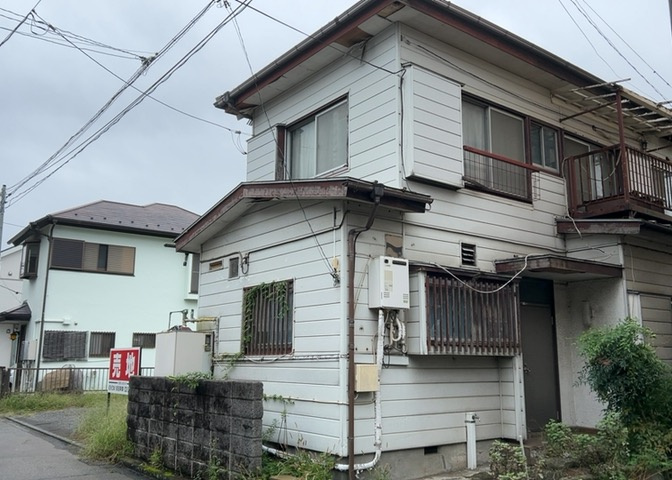 土地探しをしていると都市計画区域という言葉を目にすると思います。法律によって、都道府県知事や国土交通大臣が指定するエリアのことを指しており、都市計画区域は市街化区域と市街化調整区域に分けられています。