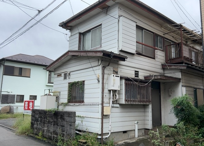 物件の詳細については、現地を見てわかること以外に、役所や法務局などで調べないとわからないことがあります。そのため、現地に行く場合は、もしこの物件を買ったらどのような生活ができるかをイメージしましょう。