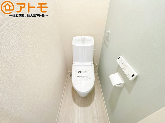 年代を問わず使いやすい洗浄機能付きのトイレ♪肌への負担をも減らせるのでお子様の敏感なお肌も安心！