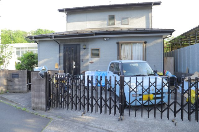 物件の詳細については、現地を見てわかること以外に、役所や法務局などで調べないとわからないことがあります。そのため、現地に行く場合は、もしこの物件を買ったらどのような生活ができるかをイメージしましょう。