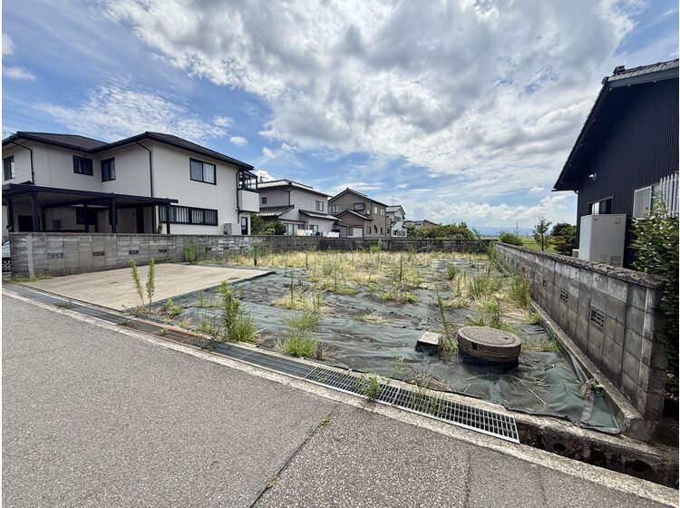 現地