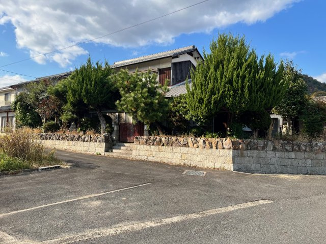 外観：333000050018