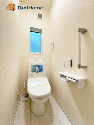 ◆同社施工例◆トイレが2か所あるので夜中も安心です。朝のトイレ渋滞も心配いりません。