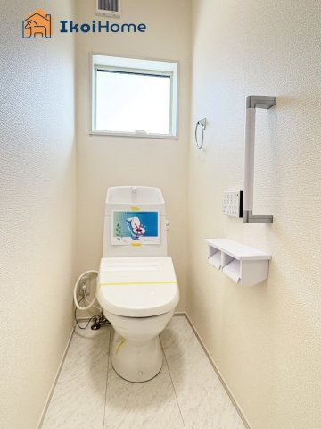◆同社施工例◆カラーモニターインターホンは急な来客時も安心して対応できます。