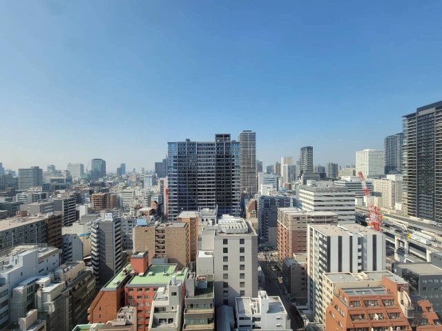 【物件からの眺望】22階からの眺望！周りに高い建物が少なく、広く大阪の景色をお楽しみいただけます☆