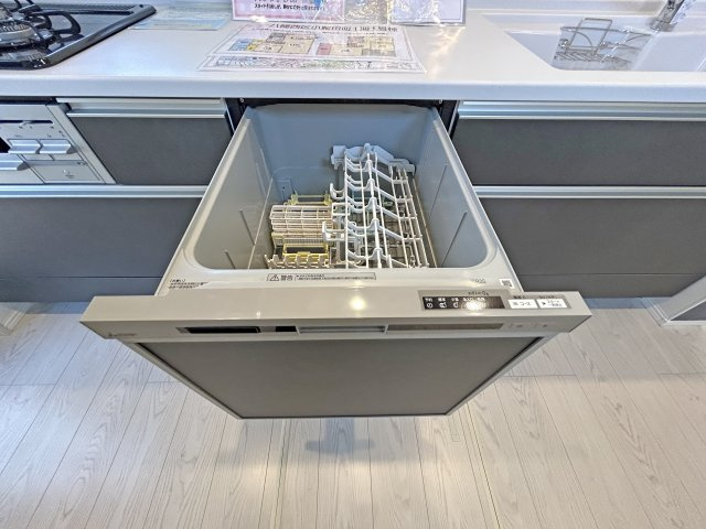 家事の時短に欠かせない食洗器を完備しています。